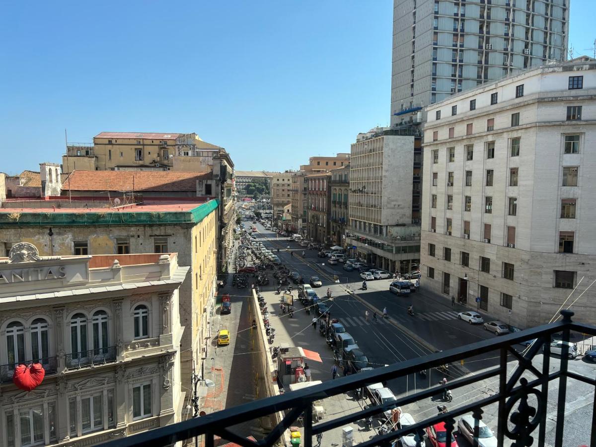 Hotel La Lepre Felice-Bovio Nápoles Exterior foto